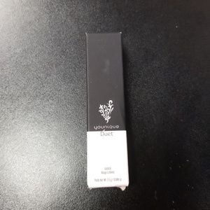 Younique Duet Lipstick-Hitting it Off
